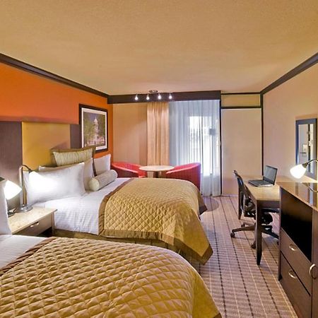Wyndham Garden Oklahoma City Resort & Conference Hotel Near Airport, Fairgrounds Paycom & I40 Zimmer foto