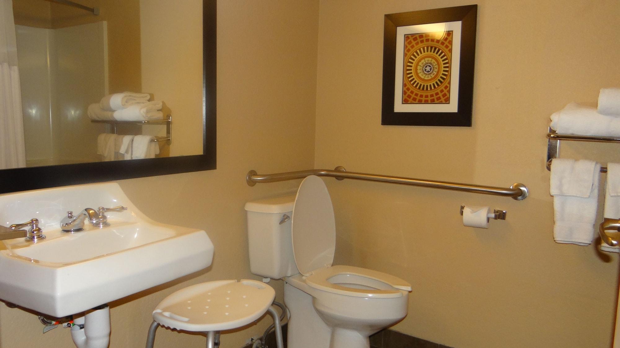 Wyndham Garden Oklahoma City Resort & Conference Hotel Near Airport, Fairgrounds Paycom & I40 Exterior foto
