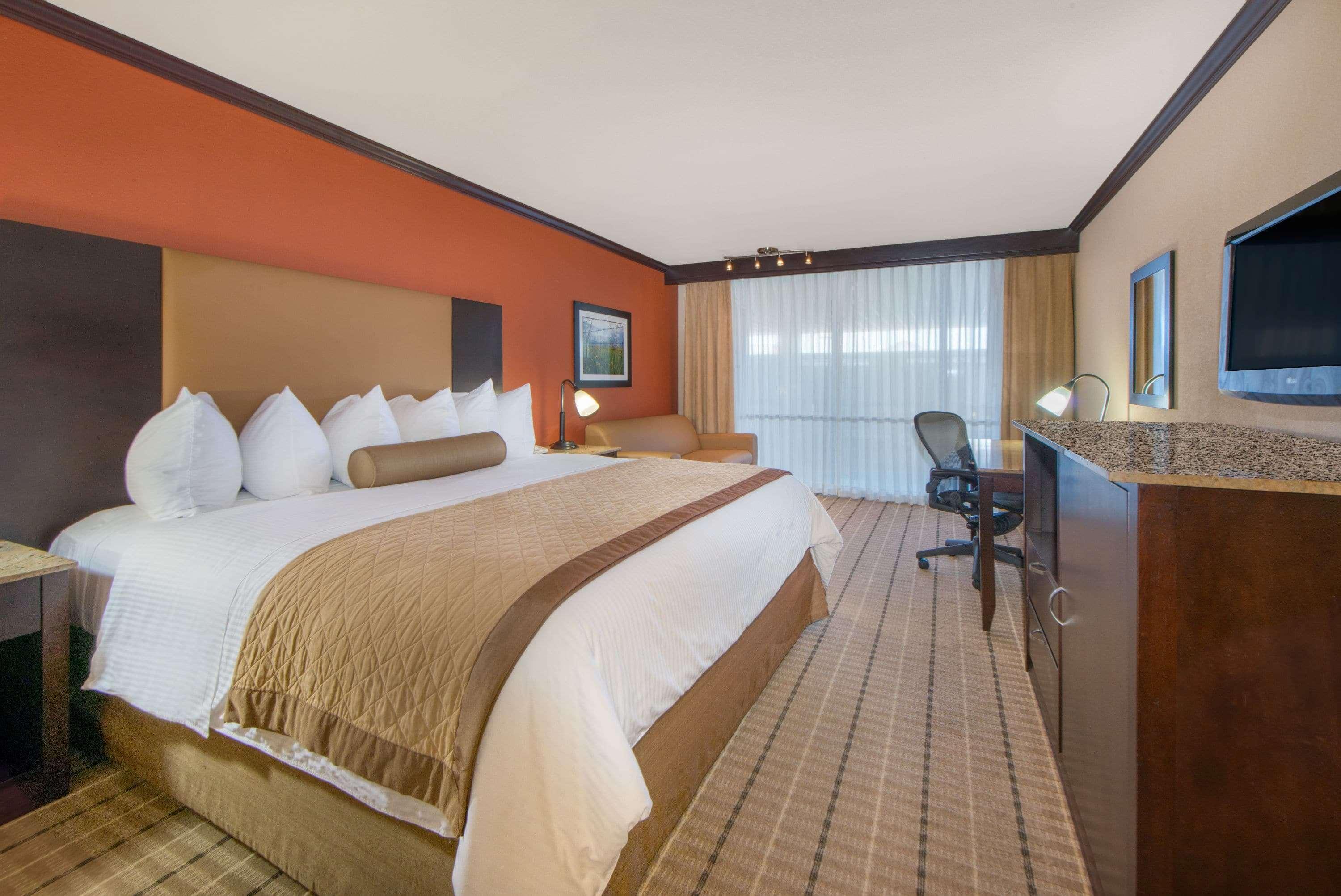 Wyndham Garden Oklahoma City Resort & Conference Hotel Near Airport, Fairgrounds Paycom & I40 Exterior foto